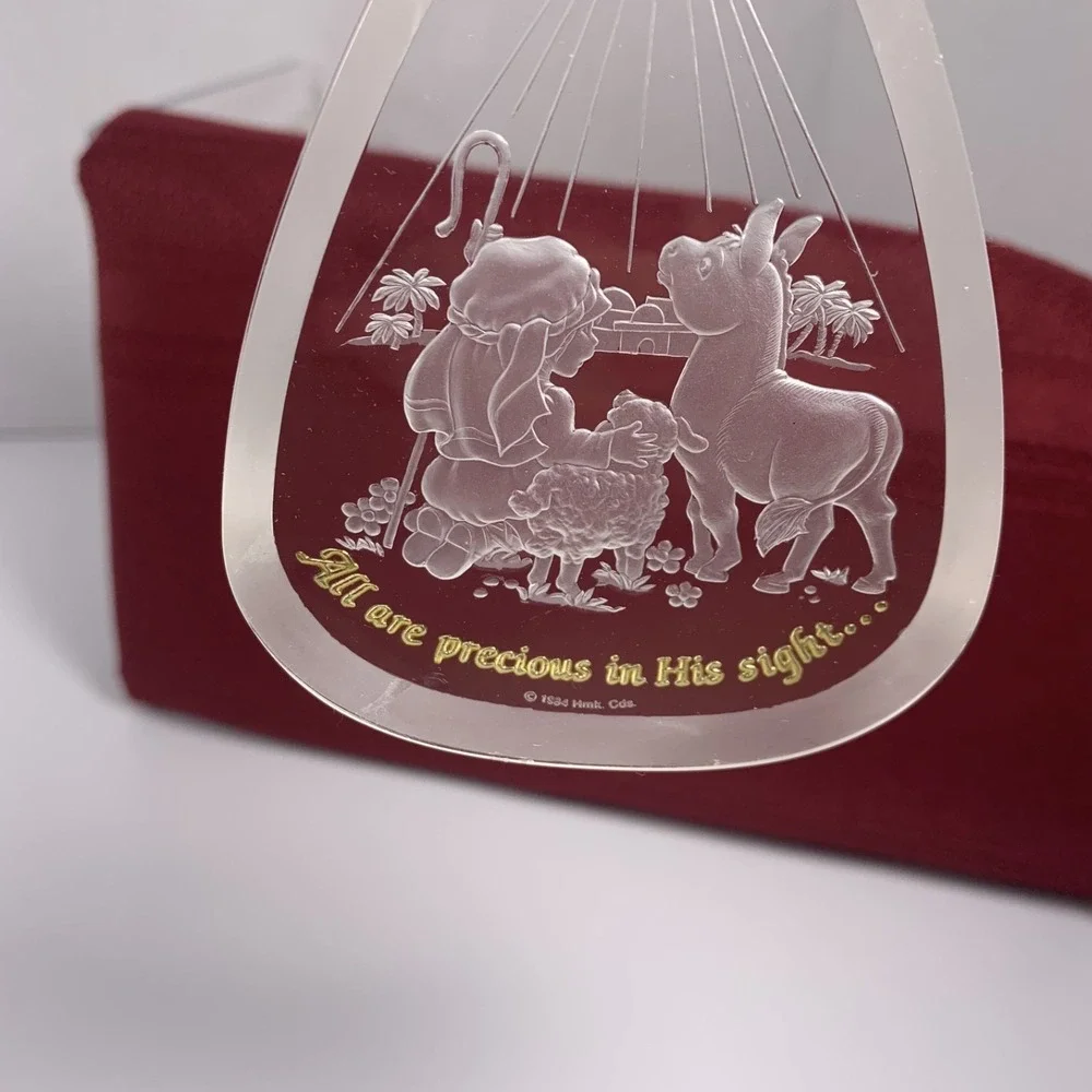 Hallmark 1984 Vintage  Light Up Ornament- 